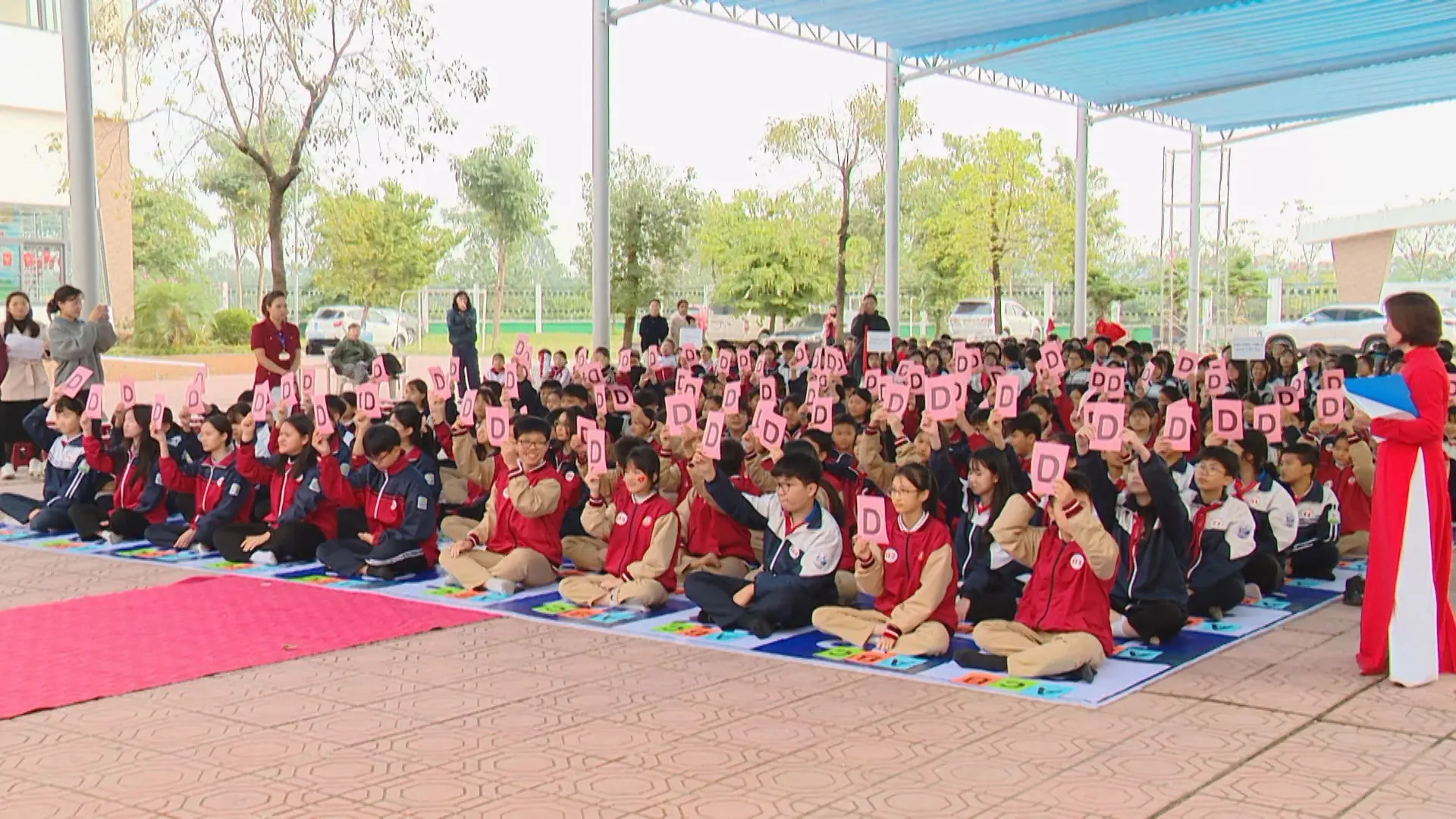 Hội thi 'Rung Chuông Vàng' tìm hiểu sức khỏe sinh sản